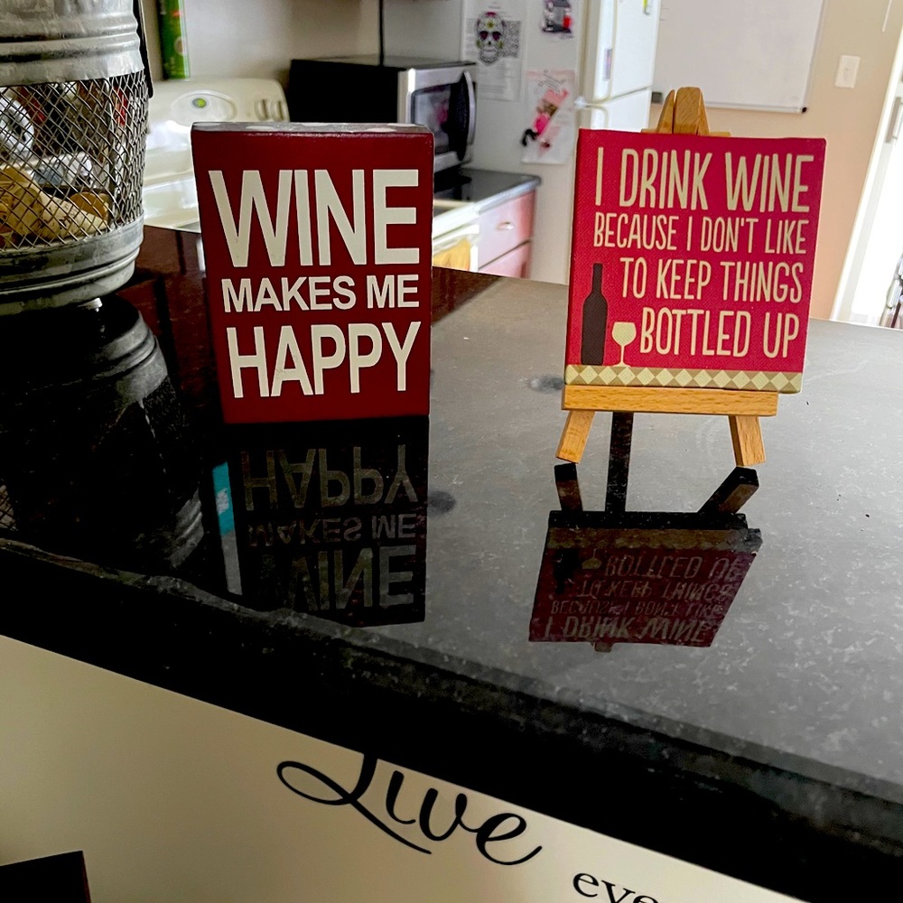 Mini wine signs bundle